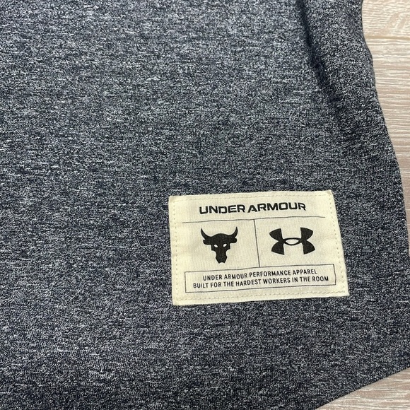 NWOT Under Armour Project Rock Outlaw Mana Short Sleeve Graphic Tee XL - Picture 5 of 13